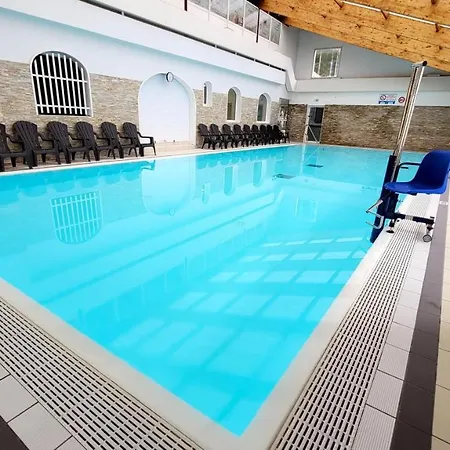 Casa de Férias Bungalow De 3 Chambres Avec Piscine Partagee Sauna Et Terrasse A Jean De Monts A 3 Km De La Plage Saint-Jean-de-Monts